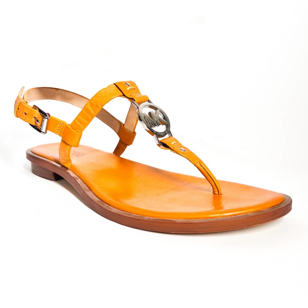 Michael Kors Sondra Saffiano MK Logo Thong Sandal Cognac Brown Sliver Emblem 8.5